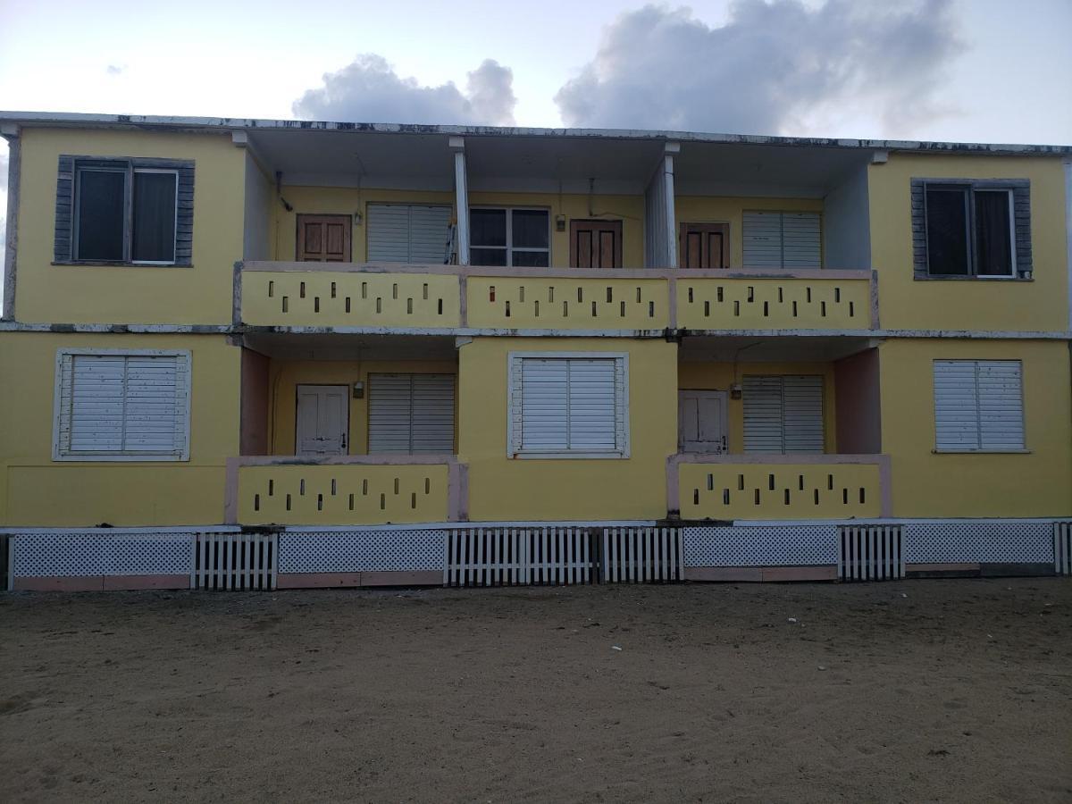 Pal'S On The Beach - Dangriga, Belize מראה חיצוני תמונה