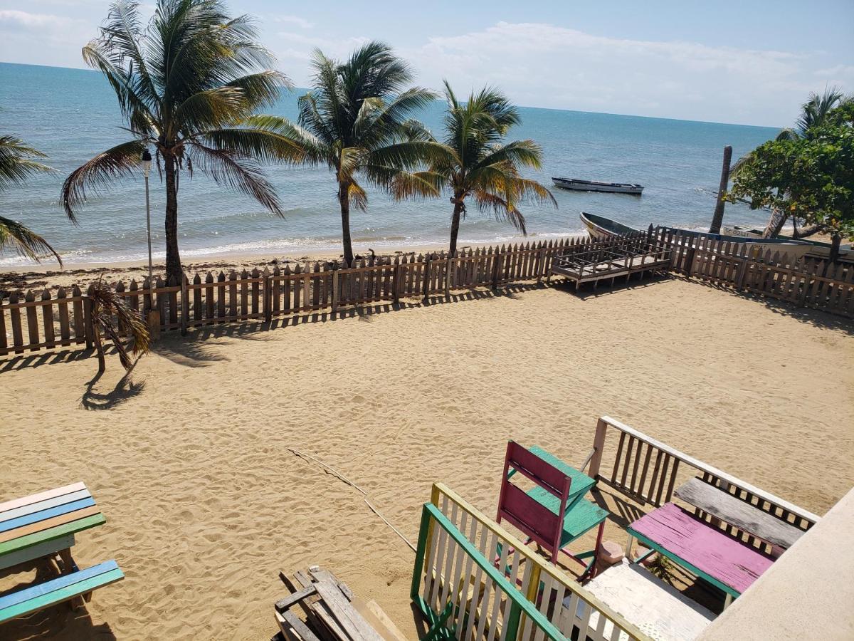 Pal'S On The Beach - Dangriga, Belize מראה חיצוני תמונה